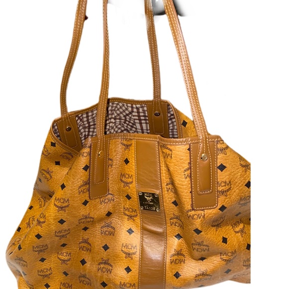 MCM REVERSIBLE LIZ SHOPPER visetos - Picture 3 of 4